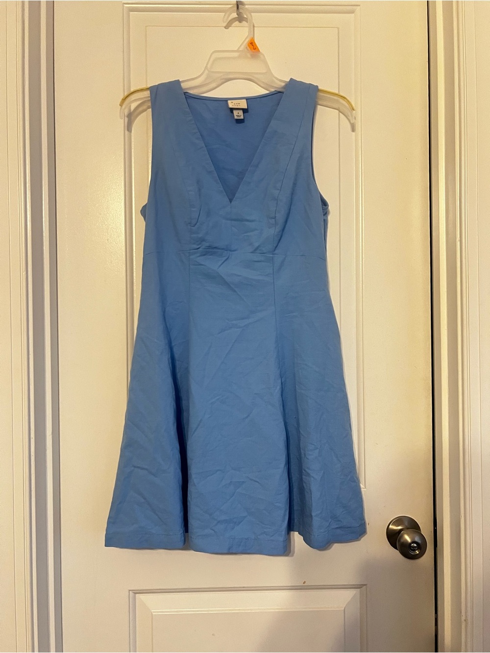 Sleeveless V-Neck Light Blue Fit & Flare Dress - Picture 4 of 6